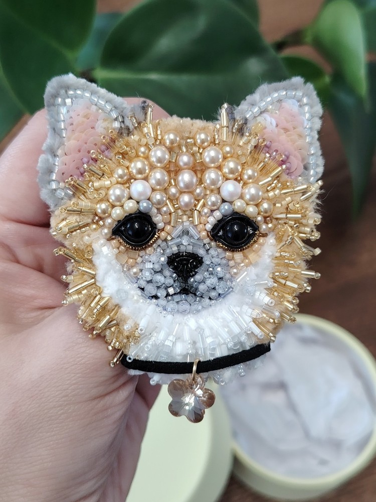 Chihuahua jewelry brooch, dog show brooch, pet portrait,Chihuahua lover gift