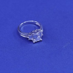 Size 8, vintage Sterling 925 silver engagement anniversary ring cluster Cz