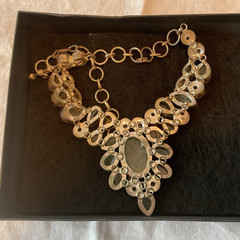 Bib Necklace Silver Tone Light Green Gemstones Oval Pear Bezel Setting