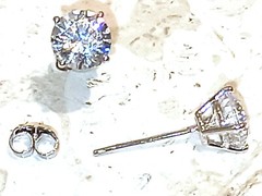 Solitaire 2 carat Luxurious Earrings 18k Solid White Gold Stud Diamond 6mm