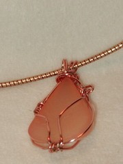 Drusy Quartz Pendant Wire Wrapped In Copper With 18k Rose gold Over 925 -18″ Dia