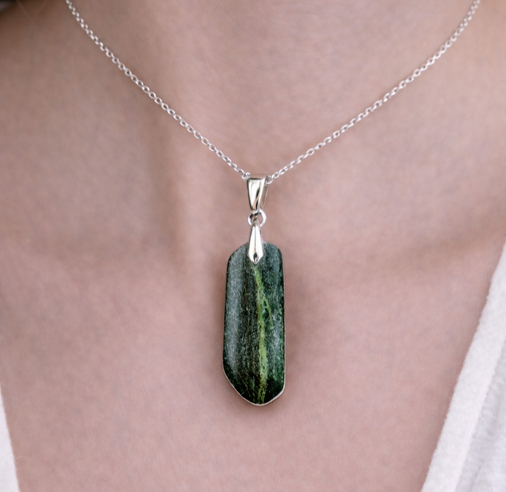 Charming Design Natural Black Onyx Pendant 60mm 2.5inch