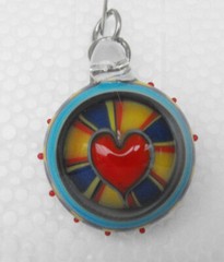 1 awesome pendant LAMPWORK great colors very neat and cool item L@@K glass