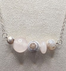 Natural Handcrafted Rose Quartz & Agate Beaded Necklace 17″ Hook Clasp