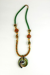 Swirl Glass Art pendant bead necklace green