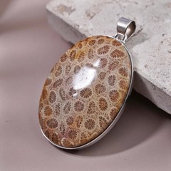 Vintage Sterling silver handmade pendant, 925 oval with Petoskey fossil coral