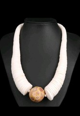 Graduated Shell Necklace with Mottled Stone Sphere