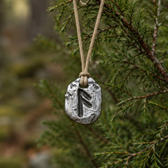 Ansuz Rune Pendant ᚨ [AGED FINISH] ᚨ Pewter Talisman for Wisdom & Communication