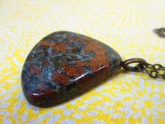Chesolite Jasper Cabochon Pendant w/ 24″ Antiqued Brass Tone Cable Chain / G