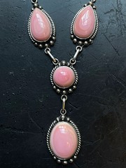 Pink Conch Lariat Necklace | Graduated Oval Stations | 925 Silver E574