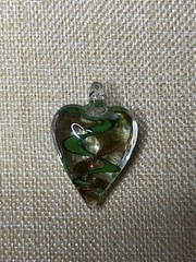 Artisan Hand Made Lampwork Glass Flower Green & Gold Tone Glitter HEART Pendant