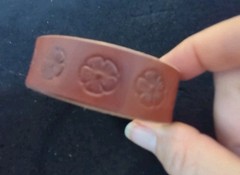 Brown Leather Snap Button 8.5 Inch Bracelet Hand Made Simple Flower Pattern