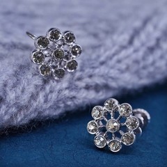Vintage Sterling 925 silver screw back earrings with rhinestone flower