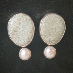 Vintage The Dreamer Earrings 925 Sterling Silver Gray Stone & Pearl Earrings