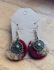 Handmade Celestial Sun Earrings – Red Resin & Gold Crushed Glass Dangles