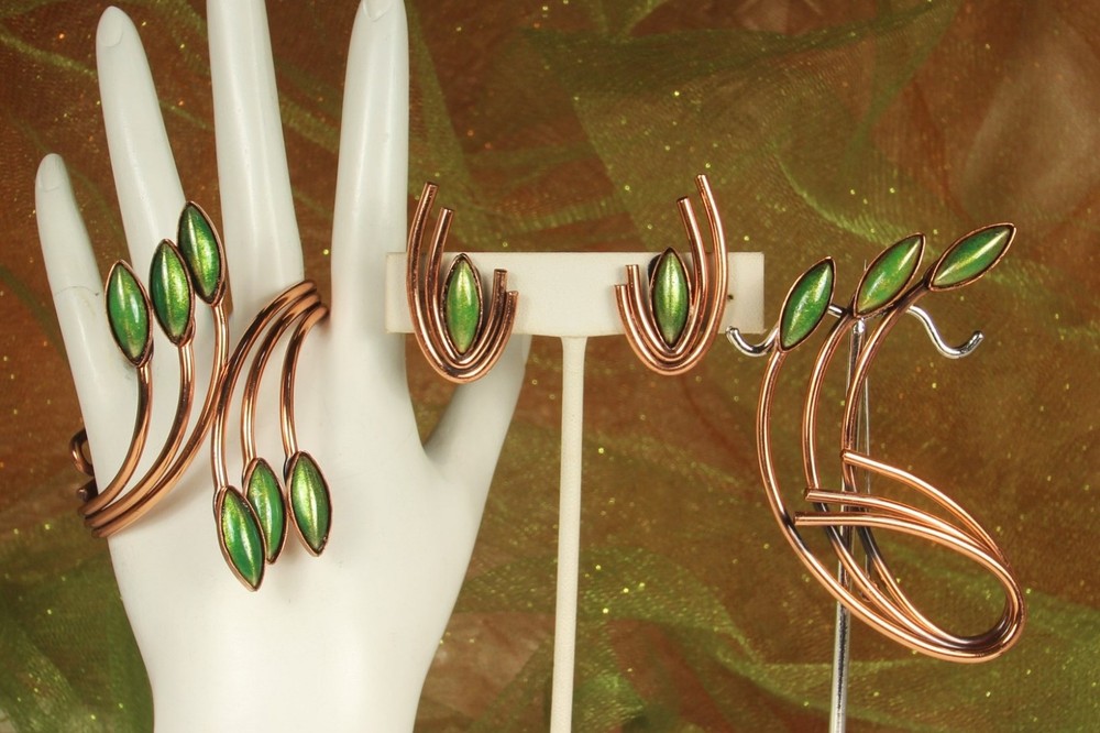 MATISSE ORIENTALE Signed Copper Set Goldish Green Enamel 1950s Wearable Art 4pc