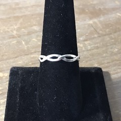 Sterling Silver Infinity Eternity Band Ring Size 8.25 3.4mm 1.23g