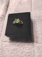 Peridot Quartz Ring. Tarnish- Resistant Rhodium Plated Mounting. Size 6