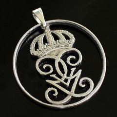 Sweden Cut Coin Pendant with Necklace in Silver Colour. 5 Öre, Swedish Coin. Gus