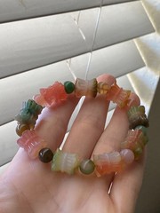 Natural Double Lotus Agate Bracelet Carved Floral Gemstone Stretch 6.5″