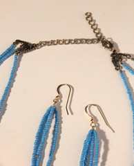 Native American Style Turquiose Bead Necklace multi strand and Earring Set Vtg