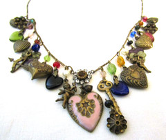ANNE KOPLIK DESIGNS 18″ GOLD TONE CHAIN CHARM NECKLACE HEARTS CRYSTALS BEADS ETC