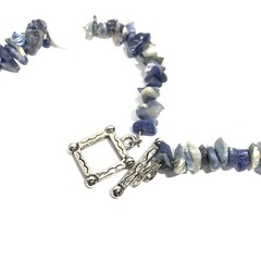 Handcrafted Sodalite Chip Bead Necklace Mother of Pearl Teardrop Pendant 16″