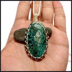 Mountain Spirit~ Natural Tibet Hubei Turquoise Handmade Macrame Crystal Necklace