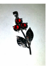 Rhodolite Garnet Flower Pendant
