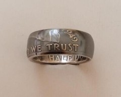 FRANKLIN HALF DOLLAR COIN RING. 90% SILVER. SIZES 9 TO 14. 1948 TO 1963