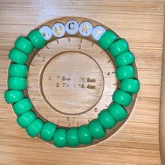 Girls Handmade Green Plastic Pony Bead Bracelet 5.7 Lucky St Patrick’s Day
