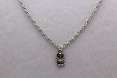 Handcrafted 21″ silver chain .5 inch length solid owl charm necklace