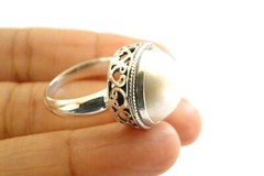 White Mabe Pearl Solitaire Ornate Edged 925 Sterling Silver Ring Size 6 7.5 8 9