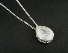 Avon Necklace Silver Brushed Teardrop Cubic Zirconia Sterling 925 Pendant Chain