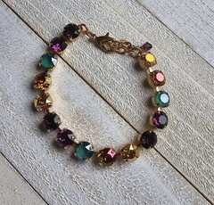 CB107 TheSparkledShell Princess Leia Purple Green Gold 8mm Crystal Bracelet