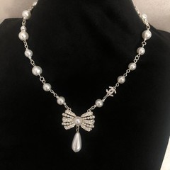 Floral women’s pearl enamel metal necklace (32 Styles)