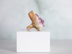 Adina Mills Pink Druzy Crystal Geode Statement Ring Size 7 Handmade Gold Tone