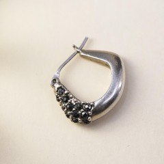 SINGLE EARRING 0.5″, Vintage sterling silver loop single earring, hoop onyx