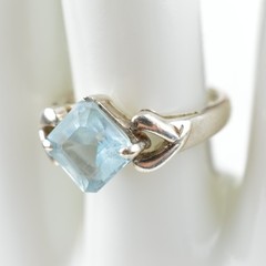 Vintage 925 Sterling Silver Blue Topaz Ring Size 7.75 Kite Set Square Cut 3.9g