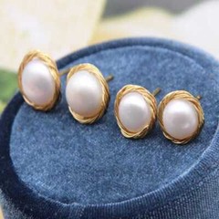 A pair Flawless Freshwater pearl White Baroque earrings Drop Ear Cuff