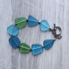 KJK Frosted Glass Bracelet Blue Green Sea Glass Coastal Beach Toggle USA